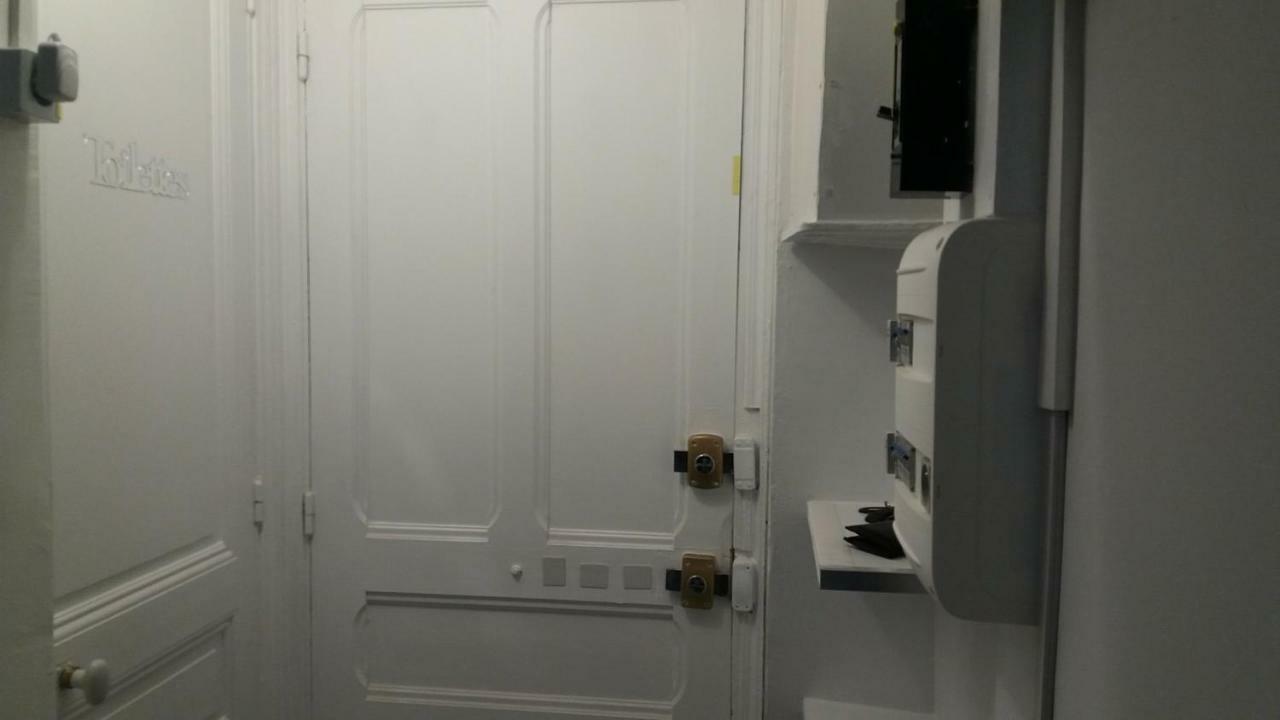 Nice Apart Backpackers S5 Apartment Bagian luar foto
