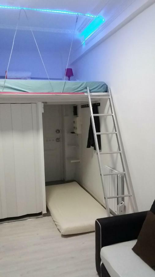 Nice Apart Backpackers S5 Apartment Bagian luar foto