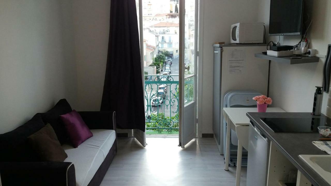 Nice Apart Backpackers S5 Apartment Bagian luar foto