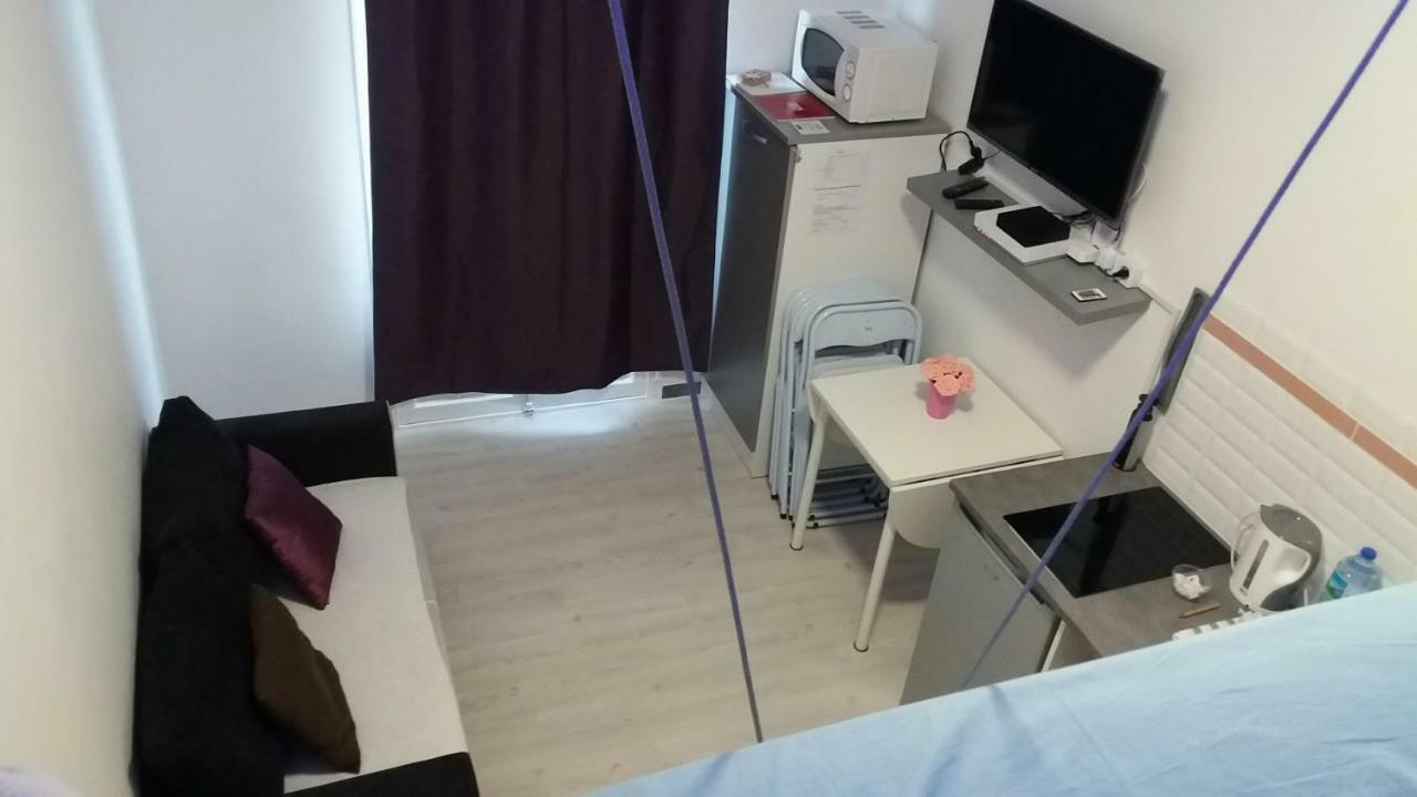 Nice Apart Backpackers S5 Apartment Bagian luar foto